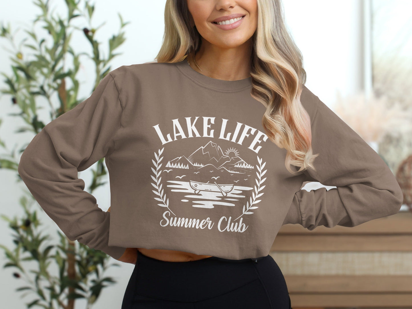 Lake Life Summer Club Graphic Design Long Sleeve T-Shirt