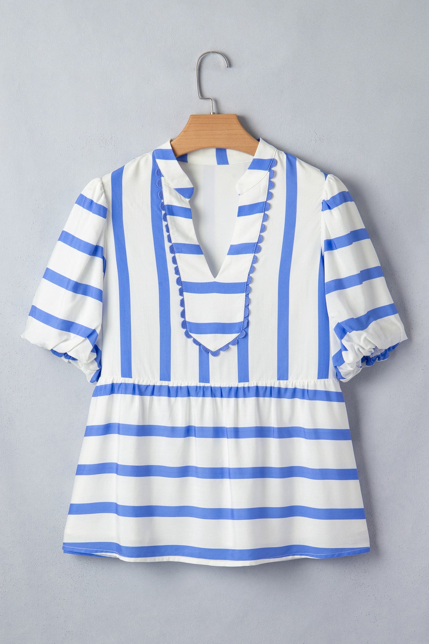 Stripe Split V-Neck Puff Sleeve Blouse