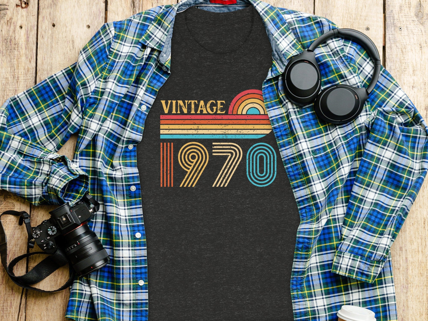 Retro Vintage 1970 Rainbow Birthday Gift Idea T-Shirt