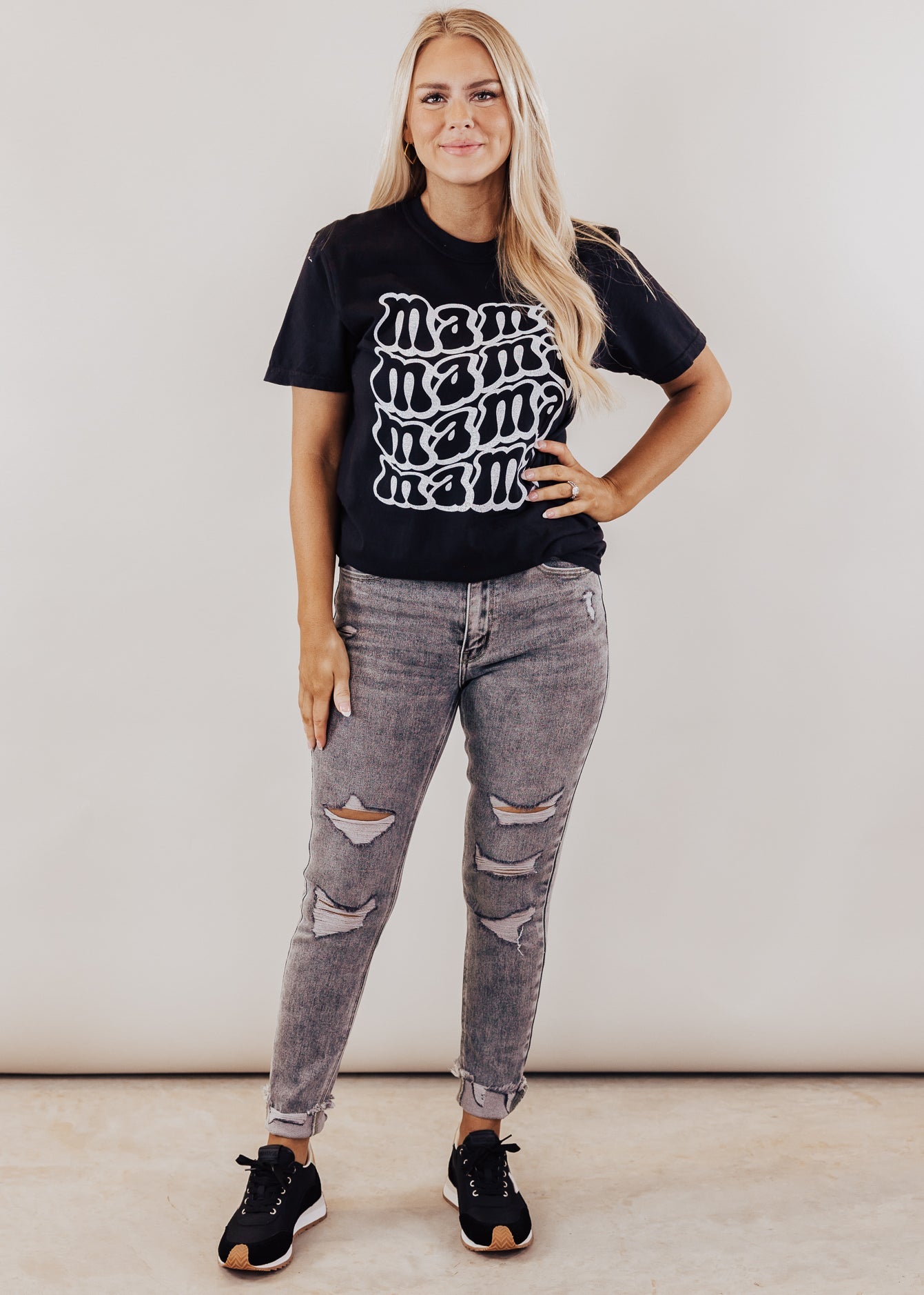 Curvy MAMA Tee *Black (S-3X)