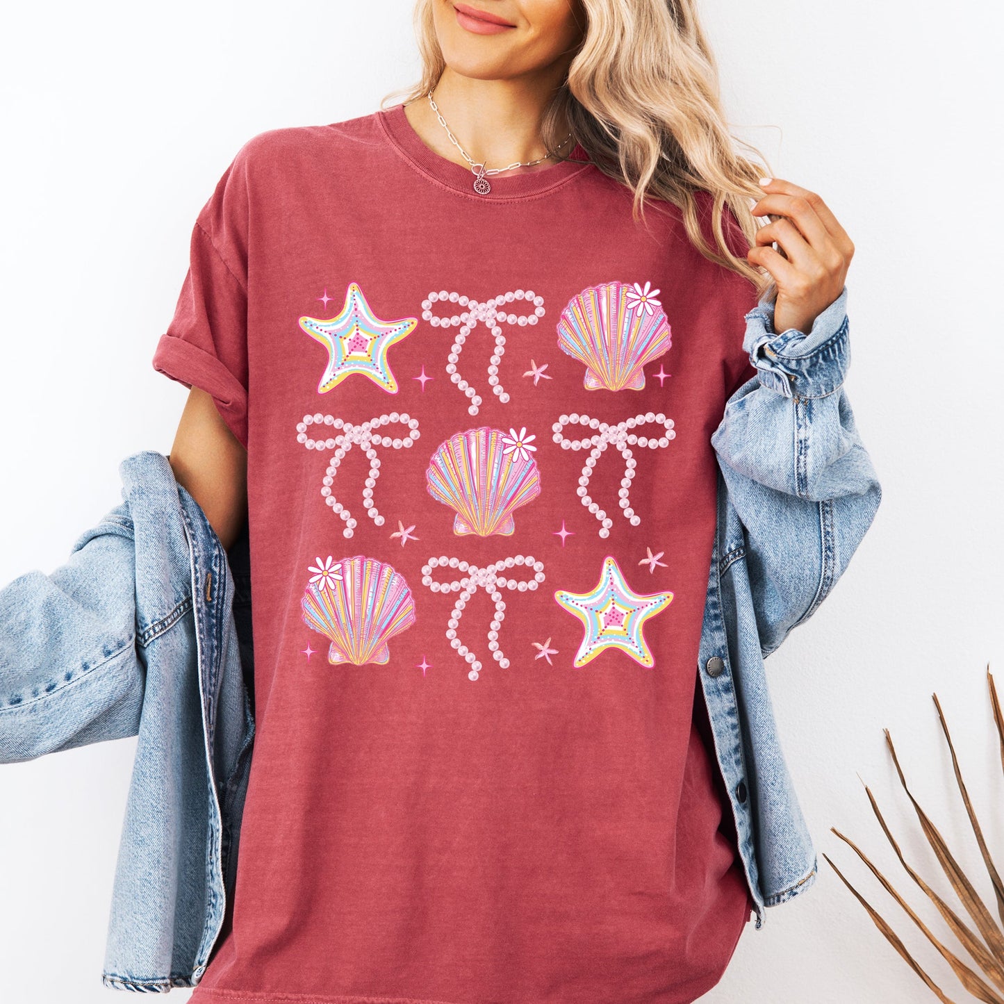 Seashell, Beach, Coquette, Pearls, Ribbon, Summer, Comfort Colors T-Shirt