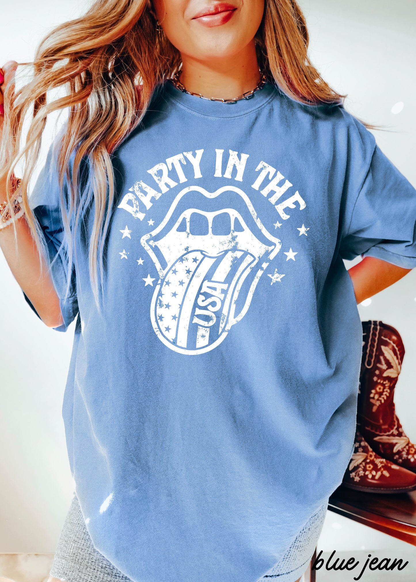 Party in the USA Tee *6 Colors (S-3X)