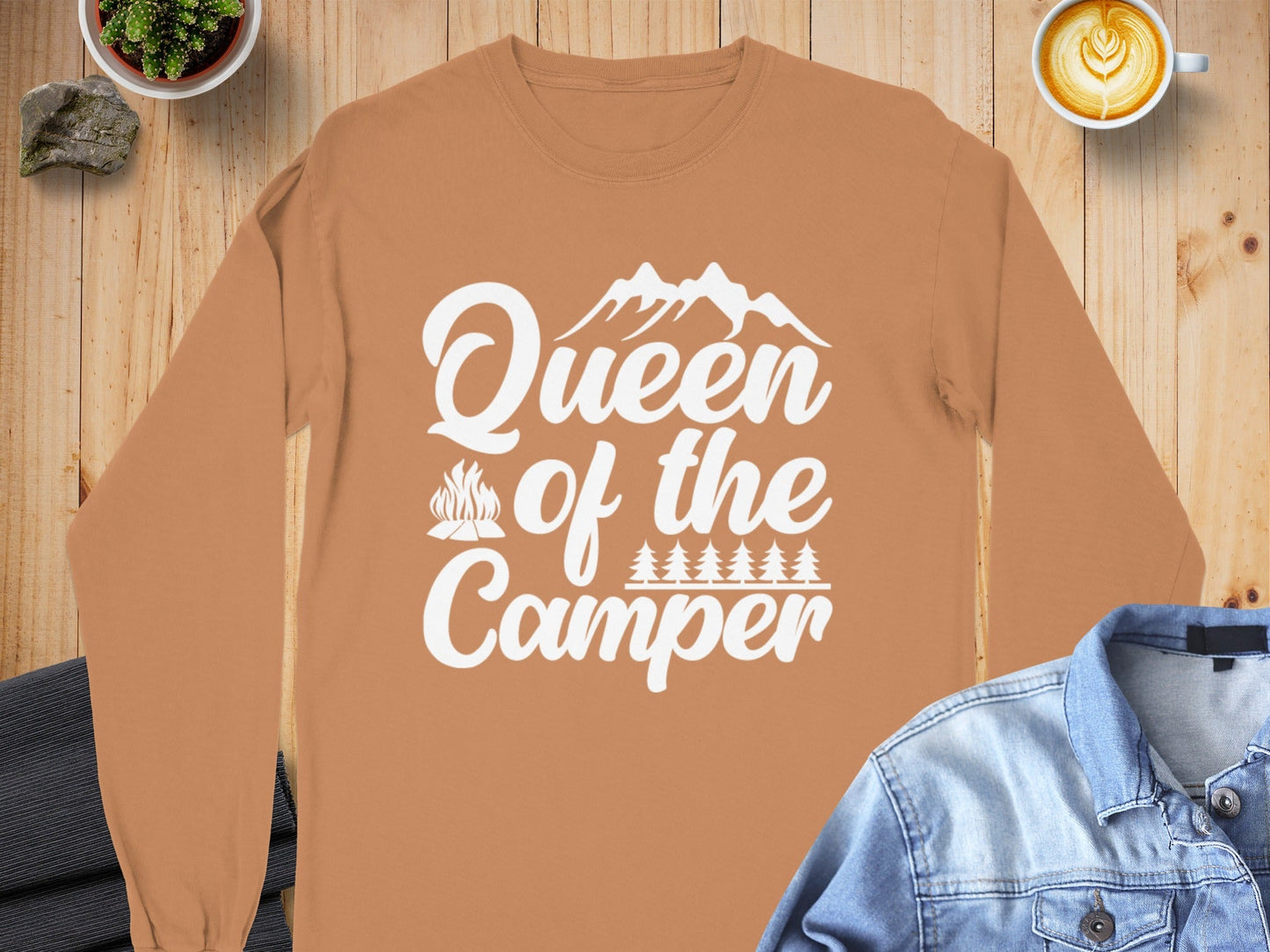 Queen of the Camper Great Outdoors Enthusiast Long Sleeve T-Shirt