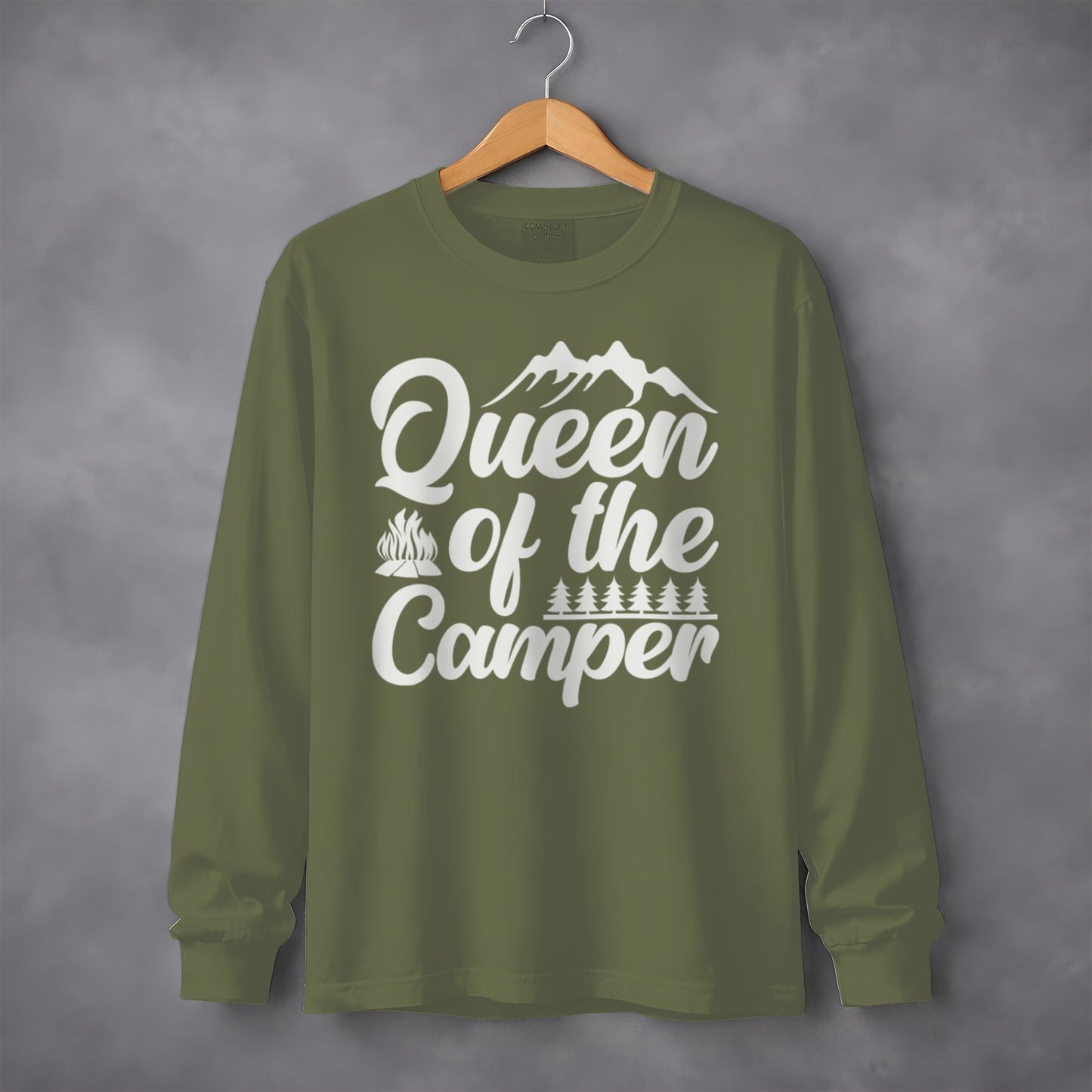 Queen of the Camper Great Outdoors Enthusiast Long Sleeve T-Shirt
