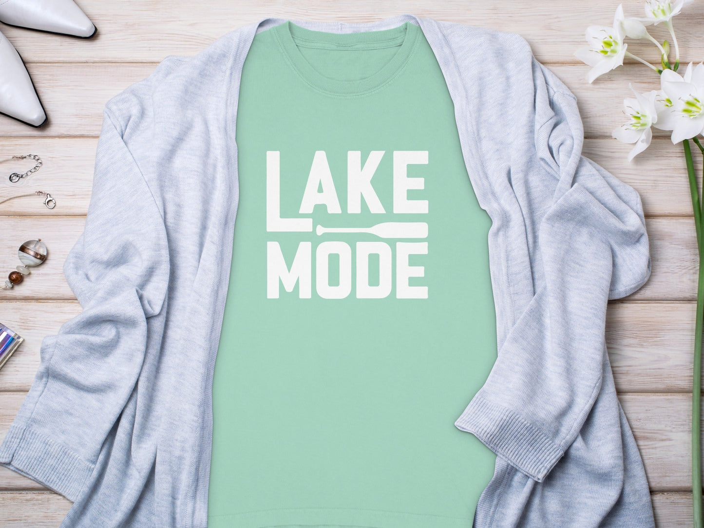 Lake Mode Paddle Graphic for Relaxation Long Sleeve T-Shirt