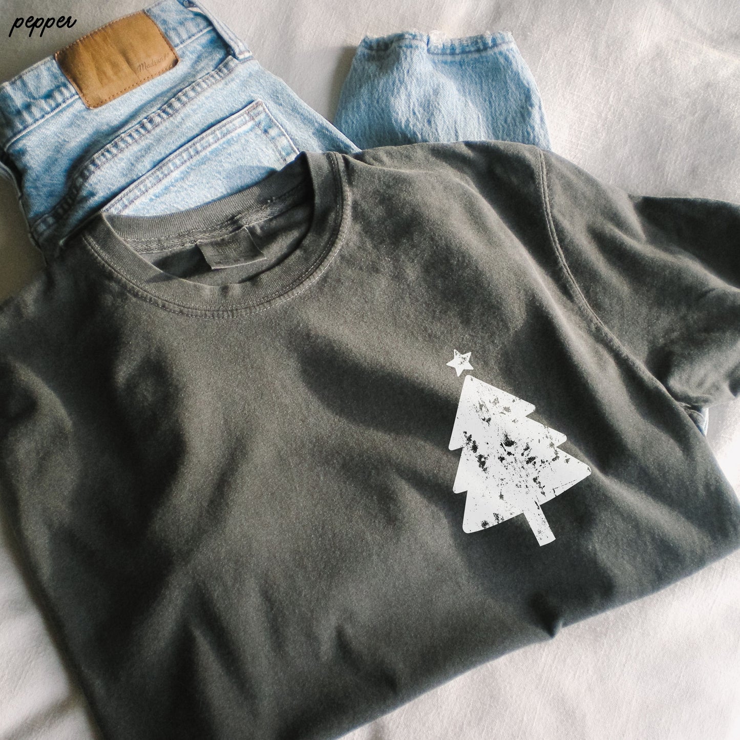 Xmas Tree Pocket Tee *7 Colors (S-3X)